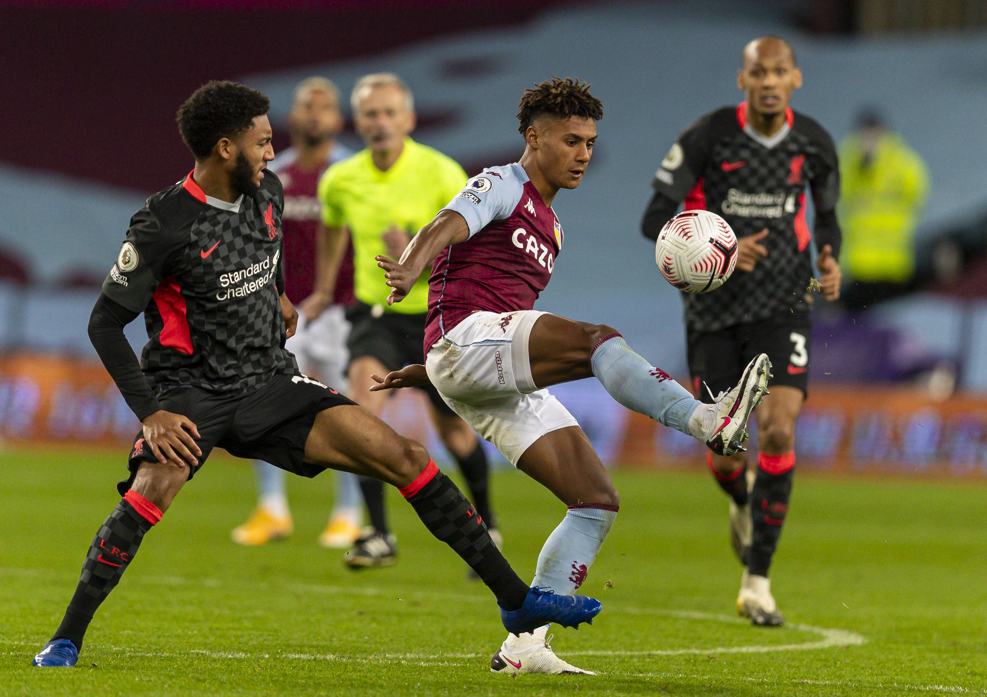 滕哈格：让因卡皮耶这样的优秀球员离开总是令人心痛